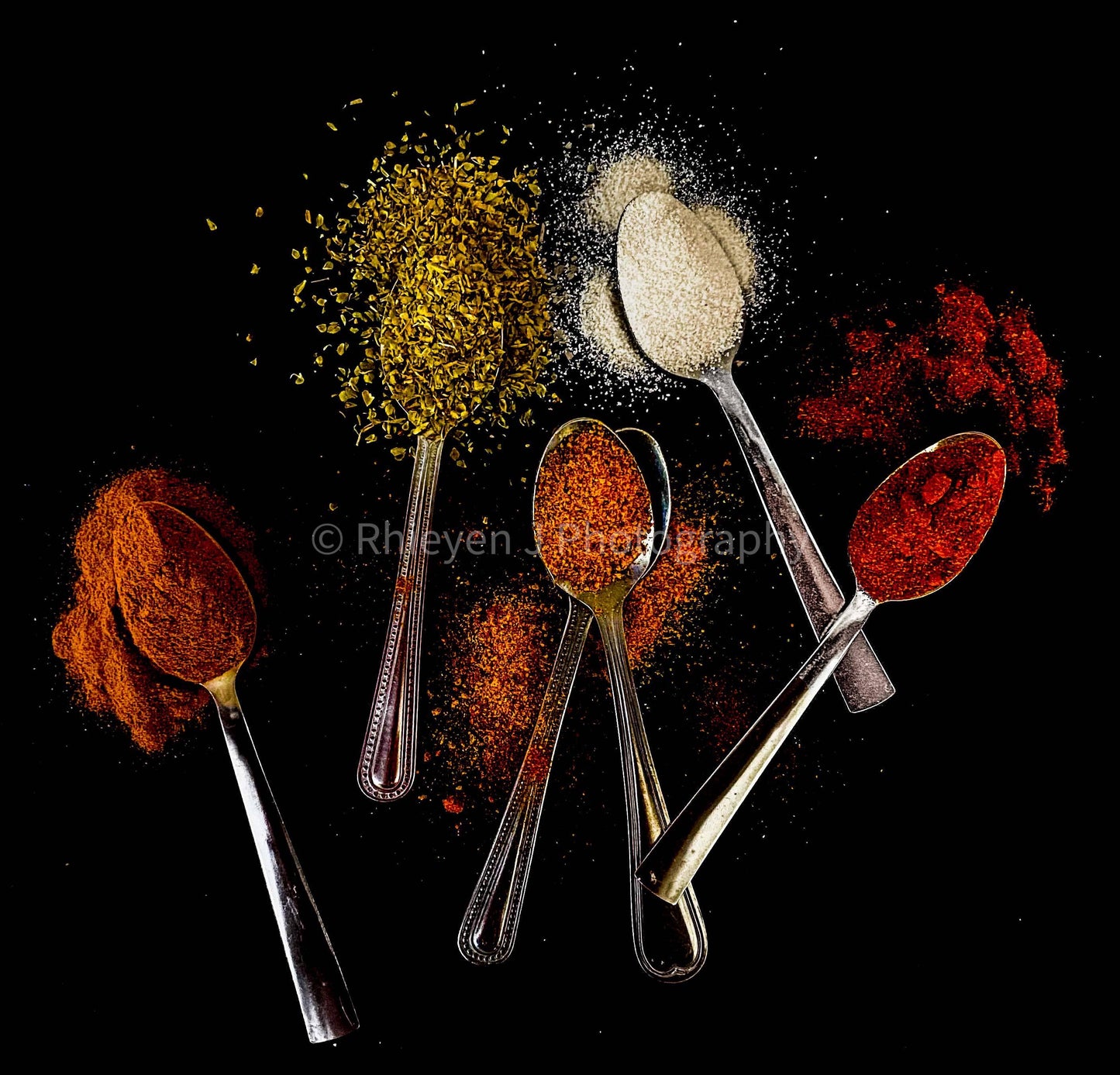 Kitchen Fridge Magnet, Spices on Spoons, 6" x 4" High Quality Easy Fridge Magnet